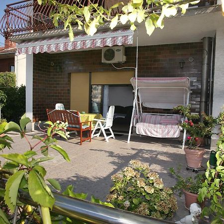 Ferienwohnung House Peri Trogir Exterior foto