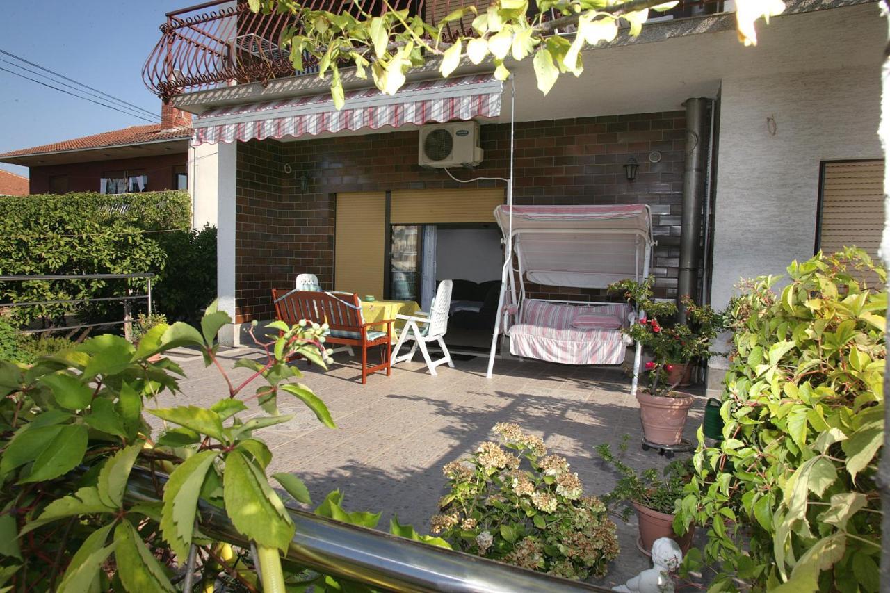 Ferienwohnung House Peri Trogir Exterior foto