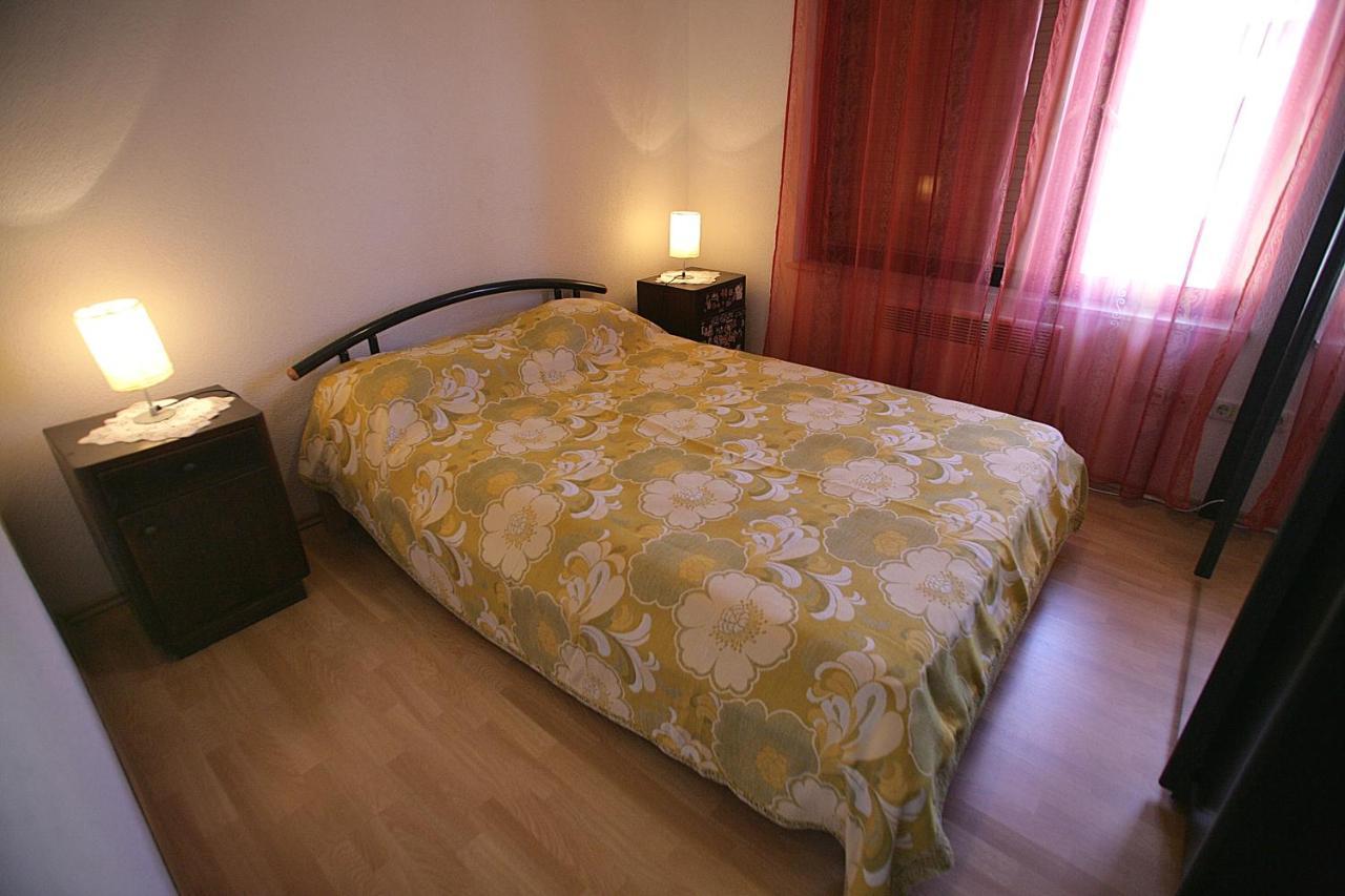 Ferienwohnung House Peri Trogir Exterior foto